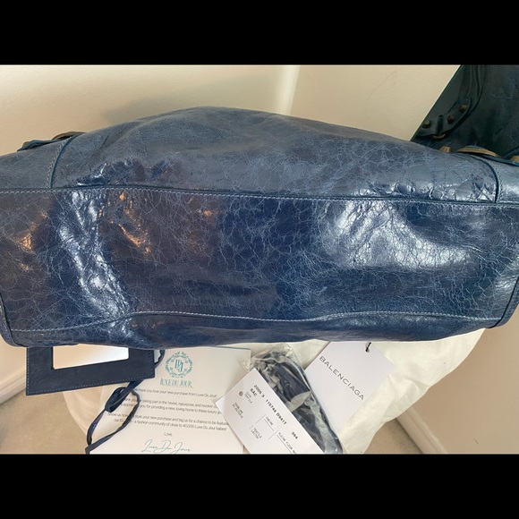 COPY - Balenciaga City Bag - Picture 4 of 13